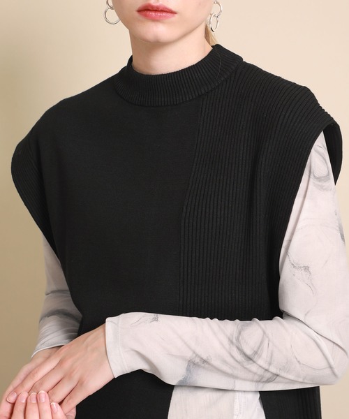 UN3D.（アンスリード）の「【UN3D.(アンスリード)】アシメロングニットベスト　522052600201（ニット/セーター・レディース・ベージュ/ブラック・FREE）」の8枚目の写真