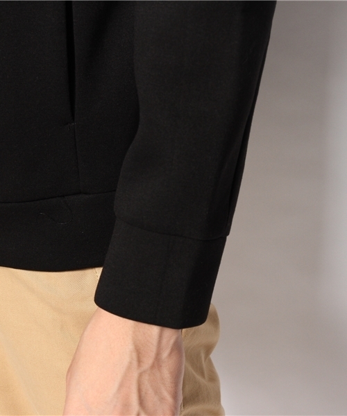 EDIFICE（エディフィス）の「◇T/Rスポンジボンディングパーカー（パーカー・メンズ・ブラック/ネイビー・46/44/48）」の5枚目の写真