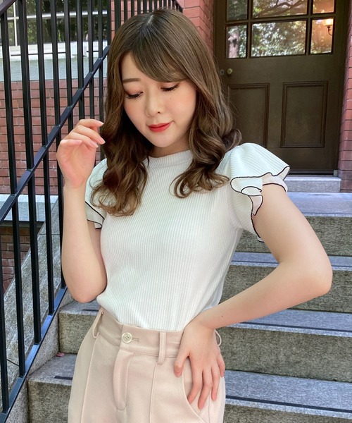 MIIA（ミーア）の「プチハイネックカットソー（Tシャツ/カットソー・レディース・パープル/ブラック/グリーン/ネイビー/ブルー/ブラック系その他/ベージュ/ホワイト系その他2/オフホワイト/ピンク・FREE）」の2枚目の写真