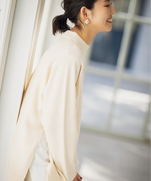 &. NOSTALGIA(アンドドットノスタルジア)の「スリットデザインニットプルオーバー(Tシャツ/カットソー・レディース・ピンク/アイボリー・FREE)」の15枚目の写真
