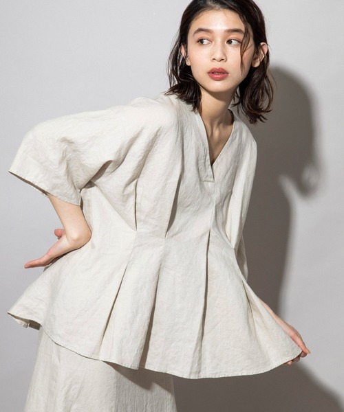 Munich（ミューニック）の「フレンチリネンキャンバス　タックブラウス（セットアップ可）（シャツ/ブラウス・レディース・ホワイト/ブラック/カーキ/パープル/ナチュラル・FREE）」の8枚目の写真