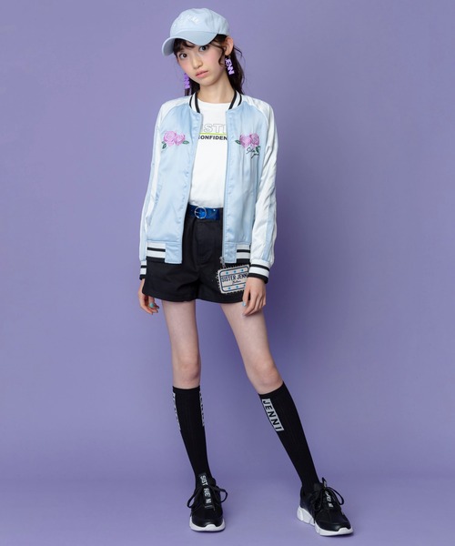 JENNI love（ジェニィラブ）の「タテロゴリブハイソックス（ソックス/靴下・キッズ・ブラック/ラベンダー/オフホワイト・19-21cm/22-24cm）」の6枚目の写真