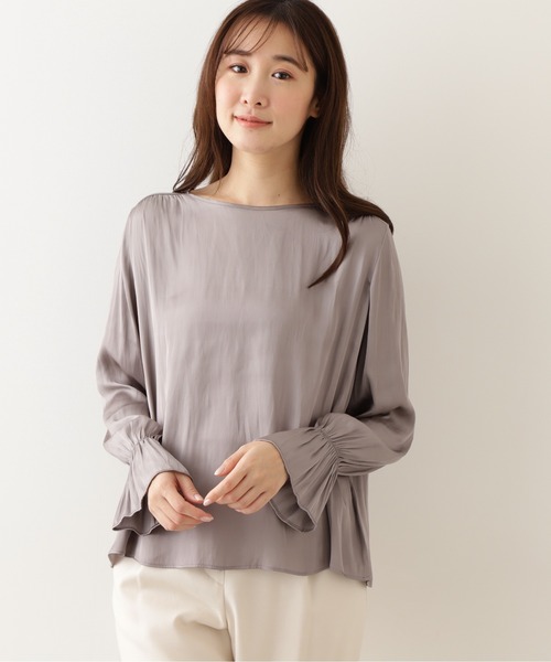 NATURAL BEAUTY BASIC(ナチュラルビューティーベーシック)の「キャンディースリーブサテンブラウス(シャツ/ブラウス・レディース・オフホワイト/ダークブラウン/ピンク・SMALL/MEDIUM)」の11枚目の写真