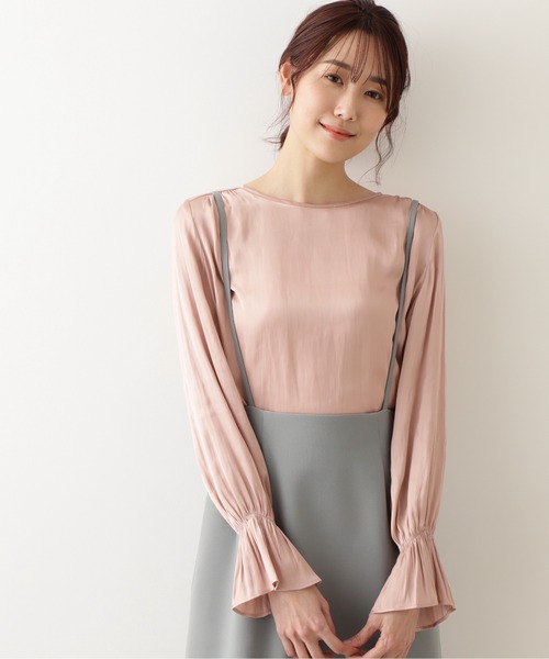 NATURAL BEAUTY BASIC(ナチュラルビューティーベーシック)の「キャンディースリーブサテンブラウス(シャツ/ブラウス・レディース・オフホワイト/ダークブラウン/ピンク・SMALL/MEDIUM)」の21枚目の写真