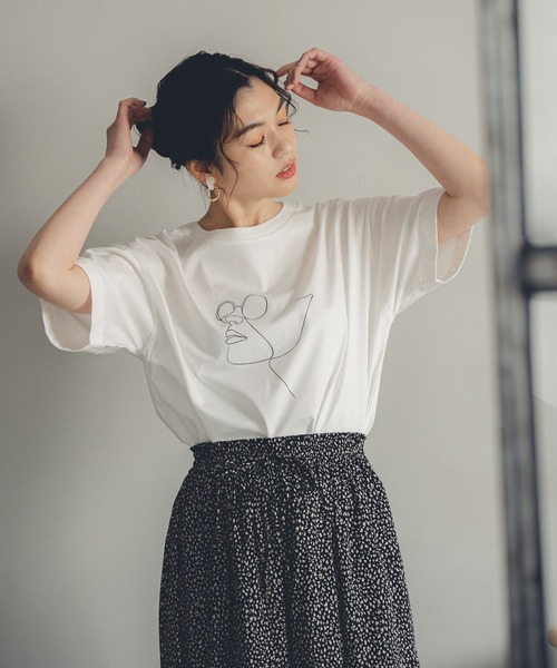 GLOBAL WORK（グローバルワーク）の「リラックス美人プリントT/941575（Tシャツ/カットソー・レディース・ホワイト系その他3/ホワイト/ダークグレー/ホワイト系その他2/オフホワイト・FREE）」の22枚目の写真