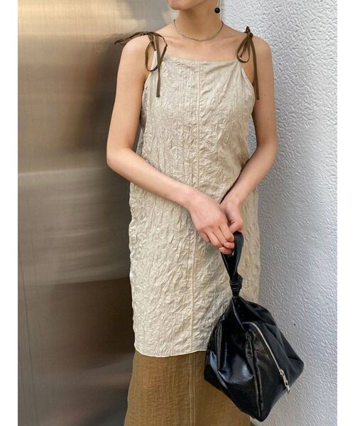 EMODA(エモダ)の「トライアングルハンドバッグ(ハンドバッグ・レディース・ホワイト/ブラック・FREE)」の9枚目の写真