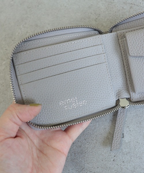 emesuelee（エメスーリー）の「レザー二つ折り財布（財布・レディース・ブラック/グレー/グリーン・フリー）」の21枚目の写真