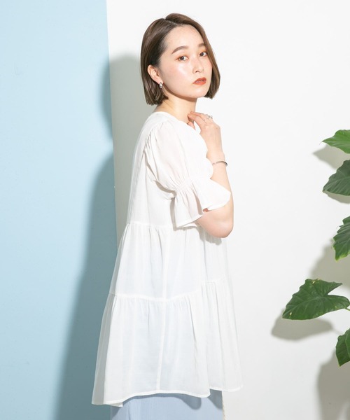 UR Lab.（アーバンリサーチラボ）の「UR Lab.　パフスリーブギャザーブラウス（シャツ/ブラウス・レディース・ラベンダー/イエロー系その他/ホワイト・FREE）」の12枚目の写真