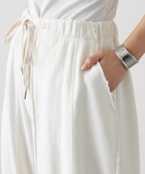 etsinta（エシンタ）の「【etsinta/エシンタ】カーブスウェットパンツ（スウェットパンツ・レディース・グレー/オフホワイト・ONE SIZE）」の19枚目の写真