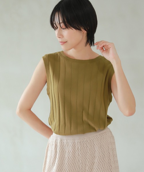 LAKOLE（ラコレ）の「コットンワイドリブスリーブレスTシャツ / 955470（Tシャツ/カットソー・レディース・ブラック/オレンジ系その他4/ナチュラル/ブラウン系その他/オリーブ/ネイビー・SMALL/MEDIUM）」の5枚目の写真