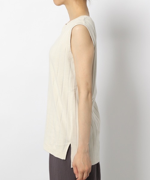 LAKOLE（ラコレ）の「コットンワイドリブスリーブレスTシャツ / 955470（Tシャツ/カットソー・レディース・ブラック/オレンジ系その他4/ナチュラル/ブラウン系その他/オリーブ/ネイビー・SMALL/MEDIUM）」の14枚目の写真