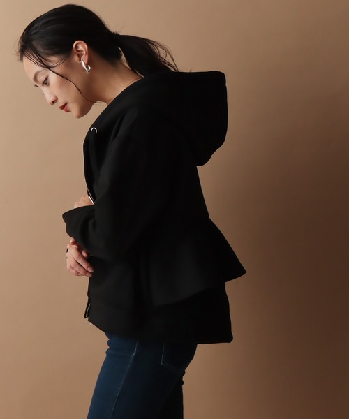 libelle more（リベル モア）の「ダンボールポンチ バックペプラムパーカー（パーカー・レディース・チャコールグレー/ネイビー/ブラック/グレイッシュベージュ/カーキ・M/L）」の8枚目の写真