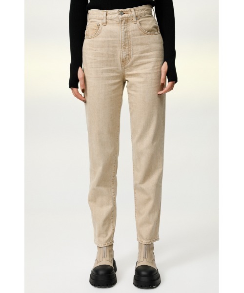 SLY（スライ）の「LUCAS HW TAPERED PT-E ハイウエストテーパード デニムパンツ（デニムパンツ・レディース・ベージュ・26inch/23inch/24inch/25inch）」の9枚目の写真