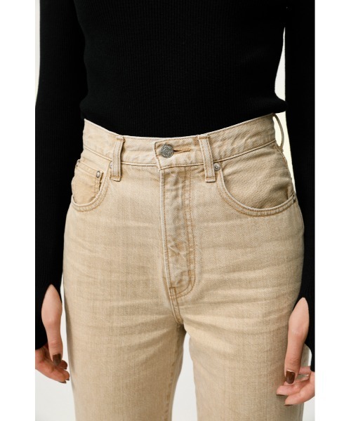 SLY（スライ）の「LUCAS HW TAPERED PT-E ハイウエストテーパード デニムパンツ（デニムパンツ・レディース・ベージュ・26inch/23inch/24inch/25inch）」の5枚目の写真