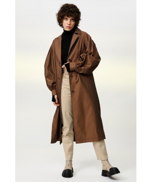 SLY（スライ）の「LUCAS HW TAPERED PT-E ハイウエストテーパード デニムパンツ（デニムパンツ・レディース・ベージュ・26inch/23inch/24inch/25inch）」の3枚目の写真