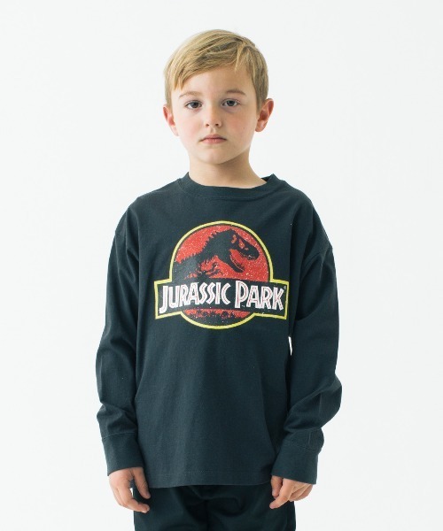 Smoothy（スムージー）の「Smoothy Universal Film Long sleeve Tee / スムージー ユニバーサルフィルム ロングTシャツ（Tシャツ/カットソー・キッズ・ブラック系その他3/スミクロ/ブラック系その他2/ブラック系その他4・LARGE/X-LARGE/MEDIUM/SMALL）」の4枚目の写真