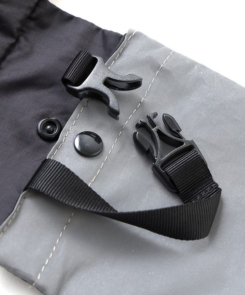 CHROME（クローム）の「CHROM/クローム ショルダーバッグ SAFETY POCKET SHOULDER BAG JP182GY（ショルダーバッグ・メンズ・グレー・13ﾘｯﾀｰ）」の13枚目の写真