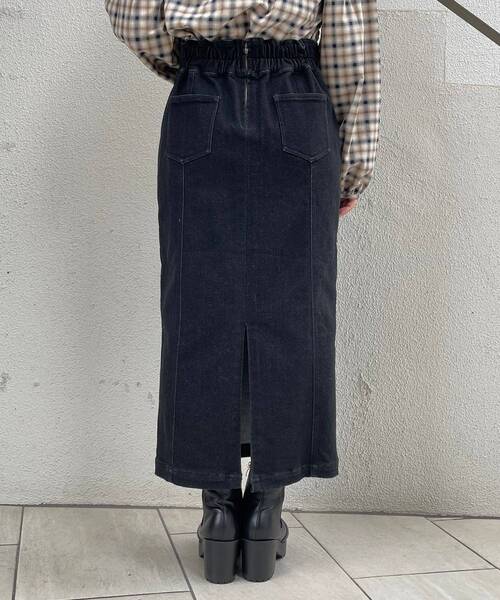 MAJESTIC LEGON（マジェスティックレゴン）の「スリムストレッチIラインスカート（デニムスカート・レディース・ブラック/ネイビー・MEDIUM/SMALL）」の8枚目の写真