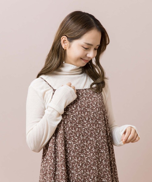 flower（フラワー）の「フェミニンシアータートル（Tシャツ/カットソー・レディース・アッシュグレー/アイボリー・FREE）」の11枚目の写真