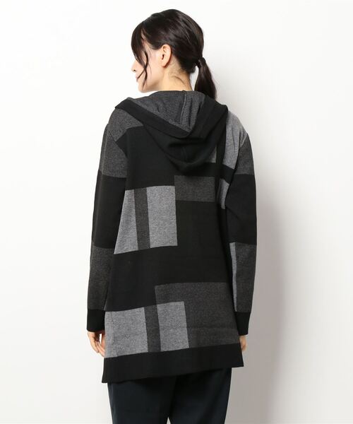 semantic design(セマンティックデザイン)の「セマンティックデザイン/semantic design ストレッチウォッシャブル ブロッキング ニットフーディガン(カーディガン/ボレロ・メンズ・ブラック/ライトグレー・MEDIUM/LARGE/X-LARGE)」の4枚目の写真