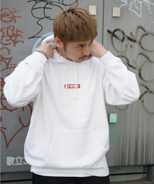 AVIREX（アヴィレックス）の「【直営店限定】バンダナ ボックス ロゴ パーカー / BANDANA PRINT BOX LOGO PARKA Ⅱ / アヴィレックス（パーカー・メンズ・ブラック系その他/ブラック/レッド系その他/レッド・XX-LARGE/X-LARGE/MEDIUM/LARGE）」の14枚目の写真