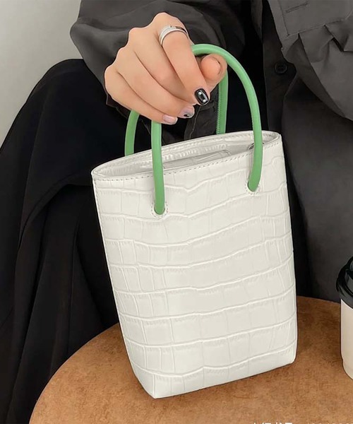 型押し ショルダーバッグ ハンドバッグ