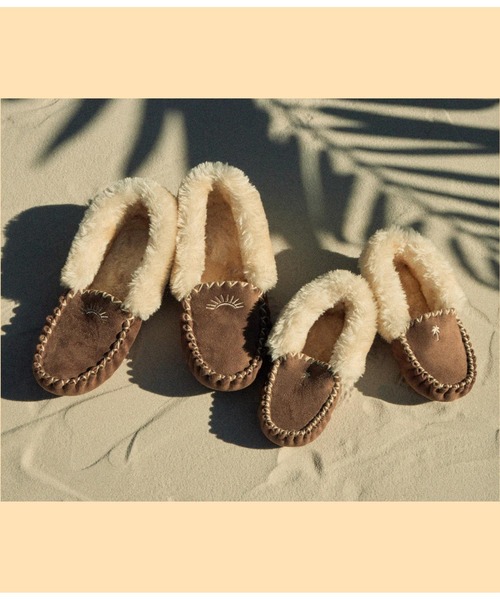 anap mimpi（アナップミンピ）の「【KIDS】パームツリー刺繍モカシンシューズ（モカシン/デッキシューズ・キッズ・ピンク/ラベンダー/ターコイズブルー/グレイッシュベージュ・16/17/18/19）」の11枚目の写真