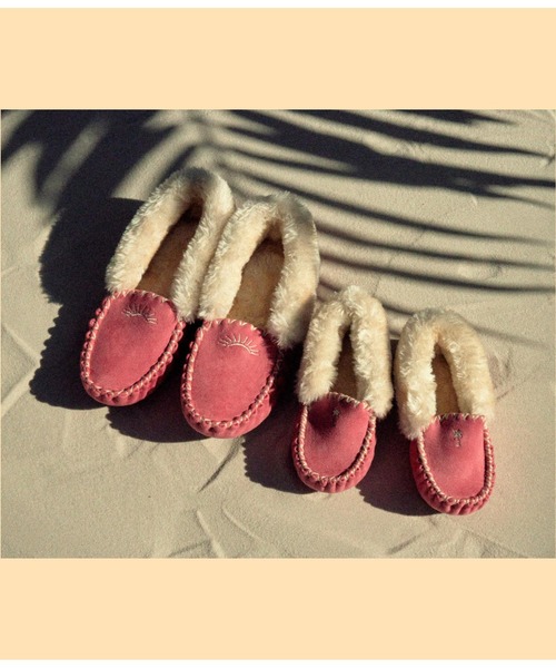 anap mimpi（アナップミンピ）の「【KIDS】パームツリー刺繍モカシンシューズ（モカシン/デッキシューズ・キッズ・ピンク/ラベンダー/ターコイズブルー/グレイッシュベージュ・16/17/18/19）」の5枚目の写真