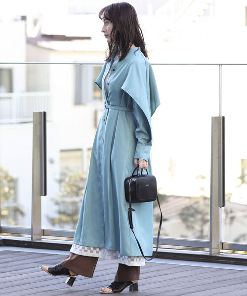 Ray BEAMS（レイビームス）の「YAHKI / ダブル フェイス ミニ ショルダー バッグ（ショルダーバッグ・レディース・ホワイト/ブラック・ONE SIZE）」の7枚目の写真