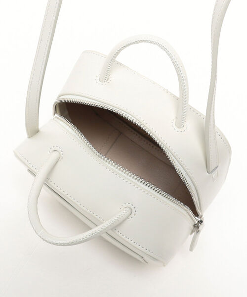 Ray BEAMS（レイビームス）の「YAHKI / ダブル フェイス ミニ ショルダー バッグ（ショルダーバッグ・レディース・ホワイト/ブラック・ONE SIZE）」の16枚目の写真