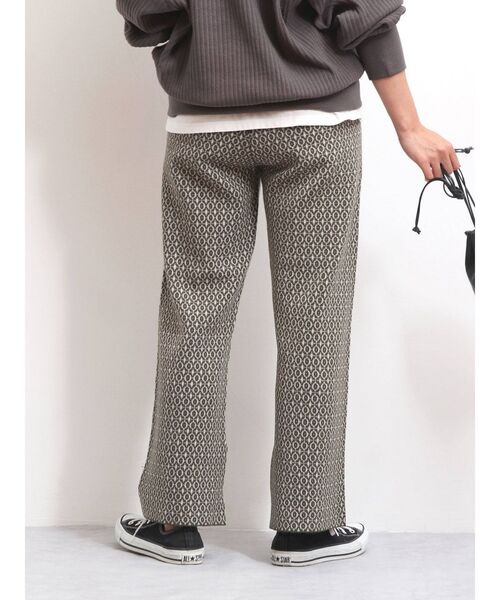 Ungrid(アングリッド)の「【WEB限定】ジャカード編みニットパンツ(その他パンツ・レディース・ブラウン/カーキ/キャメル・FREE)」の5枚目の写真