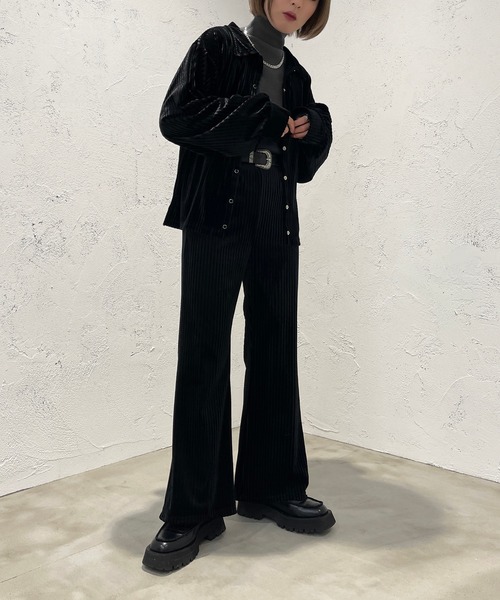 apres jour mignon(アプレジュールミニョン)の「ベロアパンツ【SETUP着用可能】【ZOZOTOWN限定アイテム】(その他パンツ・レディース・ブラック/ダークブラウン/カーキ・SMALL/MEDIUM/X-LARGE)」の6枚目の写真