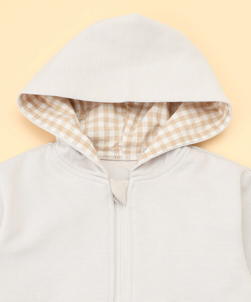 COMME CA ISM(コムサイズム)の「ギンガムチェック使い パーカ(80・90cm)(パーカー・キッズ・ベージュ/ネイビー・80cm/90cm)」の3枚目の写真