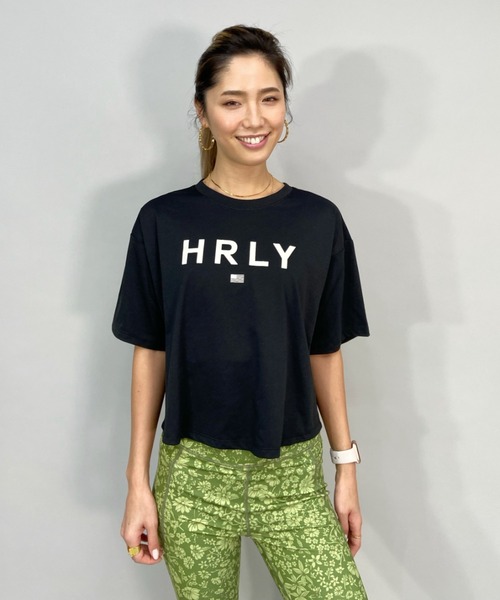 Hurley （ハーレー）の「Hurley/ハーレー 水陸両用ショート丈フロントロゴTシャツ/ラッシュガード   WSS2200010（Tシャツ/カットソー・レディース・ホワイト/ブラック/カーキ・S/M）」の18枚目の写真
