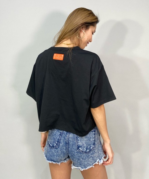 Hurley （ハーレー）の「Hurley/ハーレー 水陸両用ショート丈フロントロゴTシャツ/ラッシュガード   WSS2200010（Tシャツ/カットソー・レディース・ホワイト/ブラック/カーキ・S/M）」の21枚目の写真