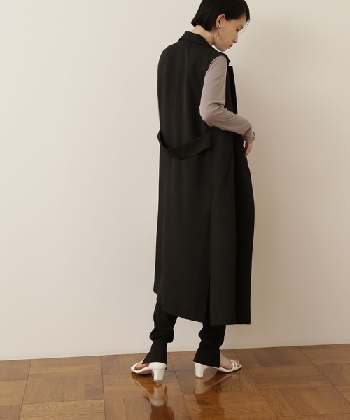 NATURAL BEAUTY BASIC（ナチュラルビューティーベーシック）の「リネンライクロングジレ（ベスト・レディース・ブラック/ベージュ・MEDIUM）」の12枚目の写真