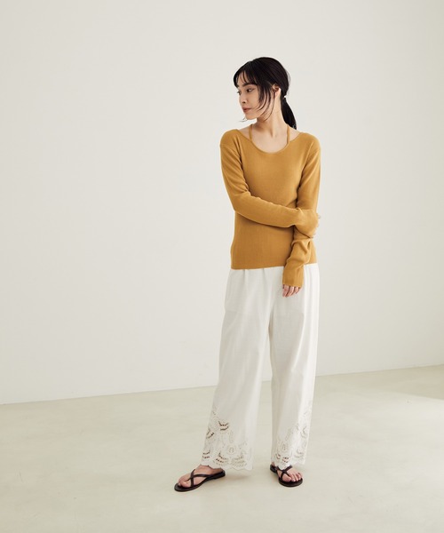 SALON adam et rope'（サロン アダム エ ロペ）の「【洗える】裾スカラップパンツ（その他パンツ・レディース・ホワイト/ブラック・FREE）」の6枚目の写真