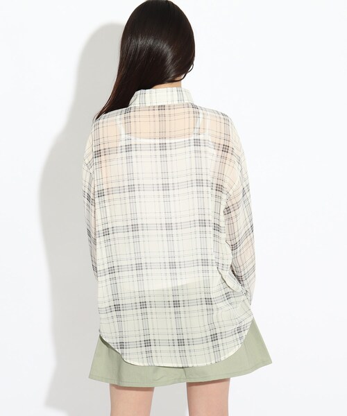 PINK-latte（ピンクラテ）の「◆シアーチェックシャツ（シャツ/ブラウス・キッズ・ホワイト系4/サックスブルー系1/ブラック系1・16/14/15 ）」の6枚目の写真