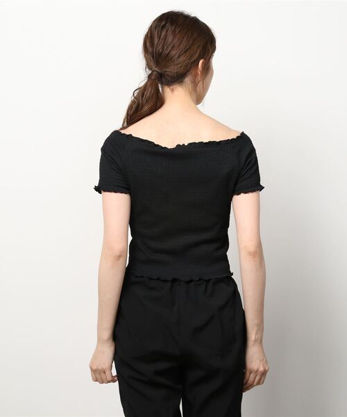 Levi's(リーバイス)の「オフショルダートップス CAVIAR(Tシャツ/カットソー・レディース・ブラック・M/S/XS)」の3枚目の写真