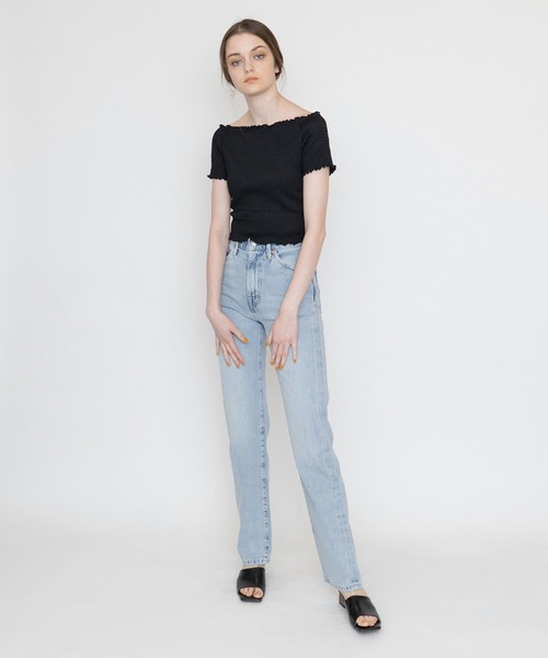 Levi's(リーバイス)の「オフショルダートップス CAVIAR(Tシャツ/カットソー・レディース・ブラック・M/S/XS)」の6枚目の写真