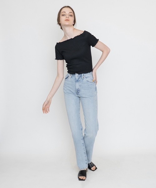 Levi's(リーバイス)の「オフショルダートップス CAVIAR(Tシャツ/カットソー・レディース・ブラック・M/S/XS)」の8枚目の写真