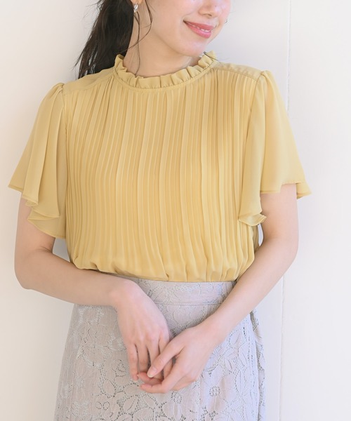 フリルネックフレアー袖プリーツブラウス