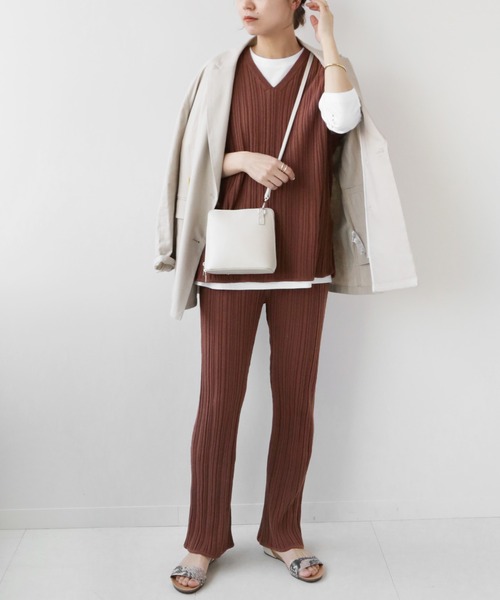 JOURNAL STANDARD relume（ジャーナルスタンダード　レリューム）の「コットンビスコースランダムリブベスト（ベスト・レディース・ブラック/ブラウン/ナチュラル・FREE）」の21枚目の写真