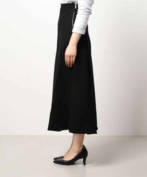 ANDGEEBEE（アンジービー）の「ワッフルスカート（スカート・レディース・ホワイト/ブラック・MEDIUM）」の3枚目の写真