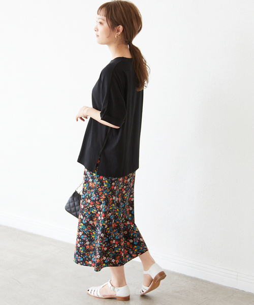 SLOBE IENA（スローブイエナ）の「袖ターンバックTEE◆（Tシャツ/カットソー・レディース・グレー系その他/ブラック/グリーン/ブラウン・FREE）」の12枚目の写真