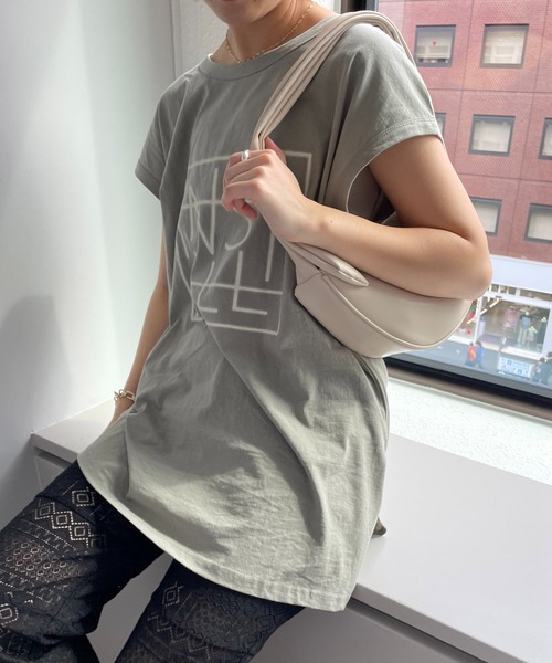 CAPRICIEUX LE'MAGE（カプリシューレマージュ）の「2WAYフレンチTシャツ（Tシャツ/カットソー・レディース・オフホワイト/カーキ・FREE）」の6枚目の写真