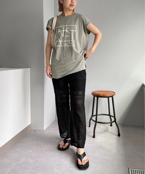 CAPRICIEUX LE'MAGE（カプリシューレマージュ）の「2WAYフレンチTシャツ（Tシャツ/カットソー・レディース・オフホワイト/カーキ・FREE）」の7枚目の写真