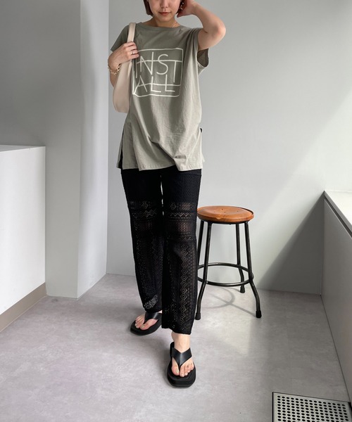 CAPRICIEUX LE'MAGE（カプリシューレマージュ）の「2WAYフレンチTシャツ（Tシャツ/カットソー・レディース・オフホワイト/カーキ・FREE）」の9枚目の写真