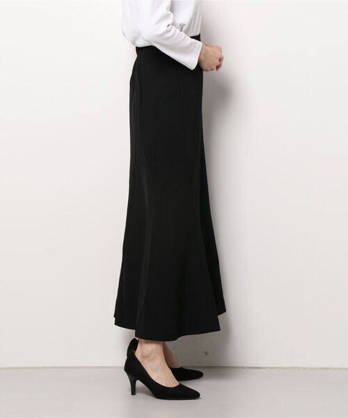 JUMELLE(ジュメロ)の「【低身長~高身長】ツイルマーメイドスカート(スカート・レディース・ブラック/アイボリー・SMALL/MEDIUM)」の3枚目の写真