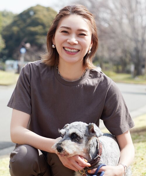 OPAQUE.CLIP(オペークドットクリップ)の「◆オーガニックコットン強撚天竺 BASIC Tシャツ【WEB限定サイズ】(Tシャツ/カットソー・レディース・ホワイト系その他3/オレンジ/ブラック/ブラウン系その他/サンドベージュ/ブルー/ホワイト系/グリーン・42/36/40/38/34)」の4枚目の写真